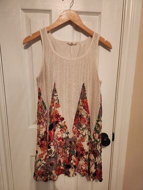 Entro Bohemian Top Sleeveless Ladies Size Medium Floral Print